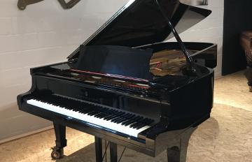 Steinway & Sons D nr 129168