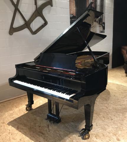 Steinway & Sons D nr 129168