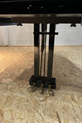 August Förster nr 270 225