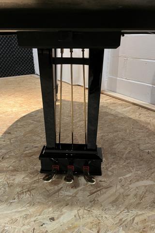 Steinway & Sons S 285659
