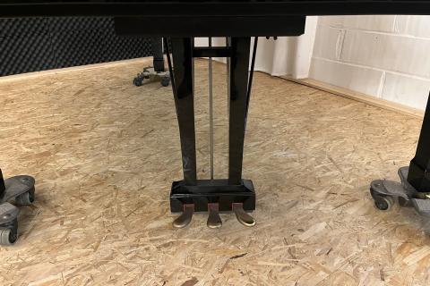 Yamaha C6 6142193